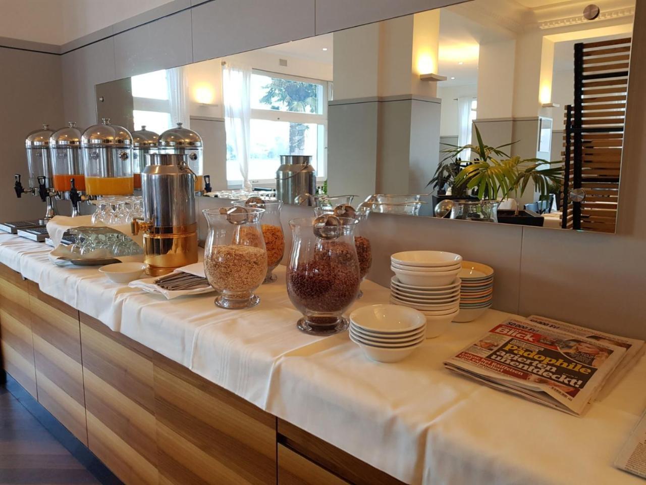 Hotel Riviera Loft Вегис Екстериор снимка